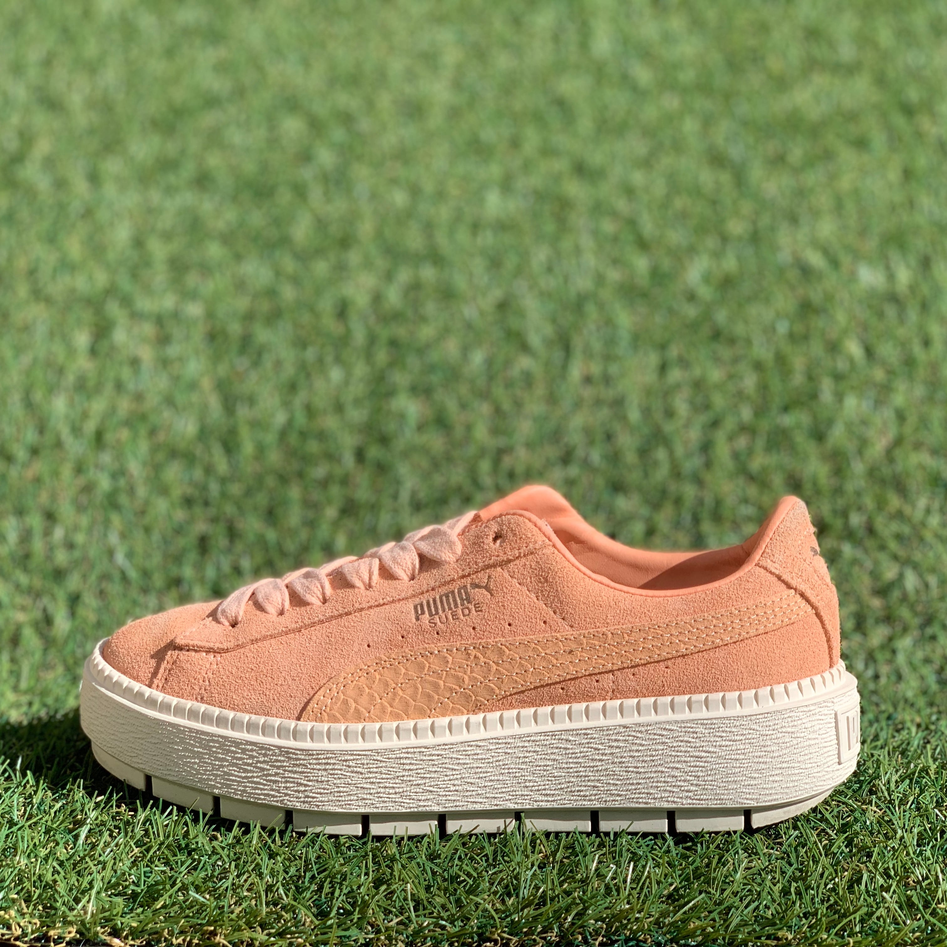 PUMA SUEDE PLATFORM TRACE プーマ スエード プラットフォームトレース E181