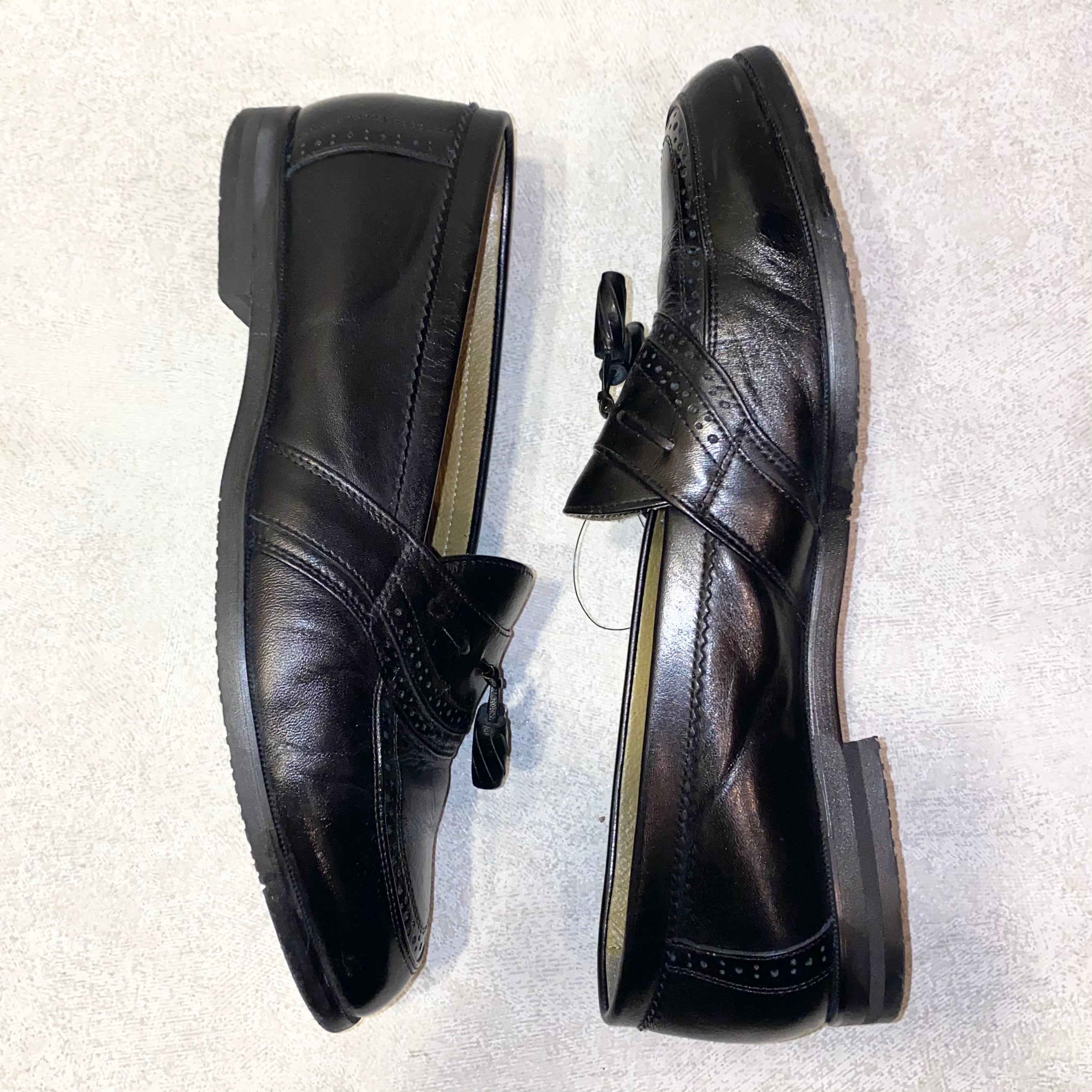 デザイン◎ LANCEL Black Color Tassel Loafers old LANCEL black leather tassel loafers | NOIR ONLINE