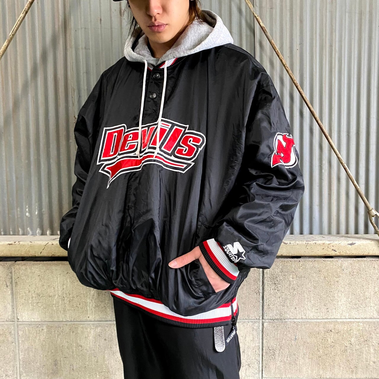 90年代 スターター NHL Devils ナイロンプルオーバージャケット メンズXL 古着 ニュージャージーデビルス STARTER 90s  ビンテージ ヴィンテージ ブラック 黒【ナイロンジャケット】 | cave 古着屋【公式】古着通販サイト