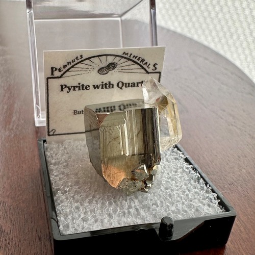 パイライト / クォーツ【Pyrite with Quartz】アメリカ産