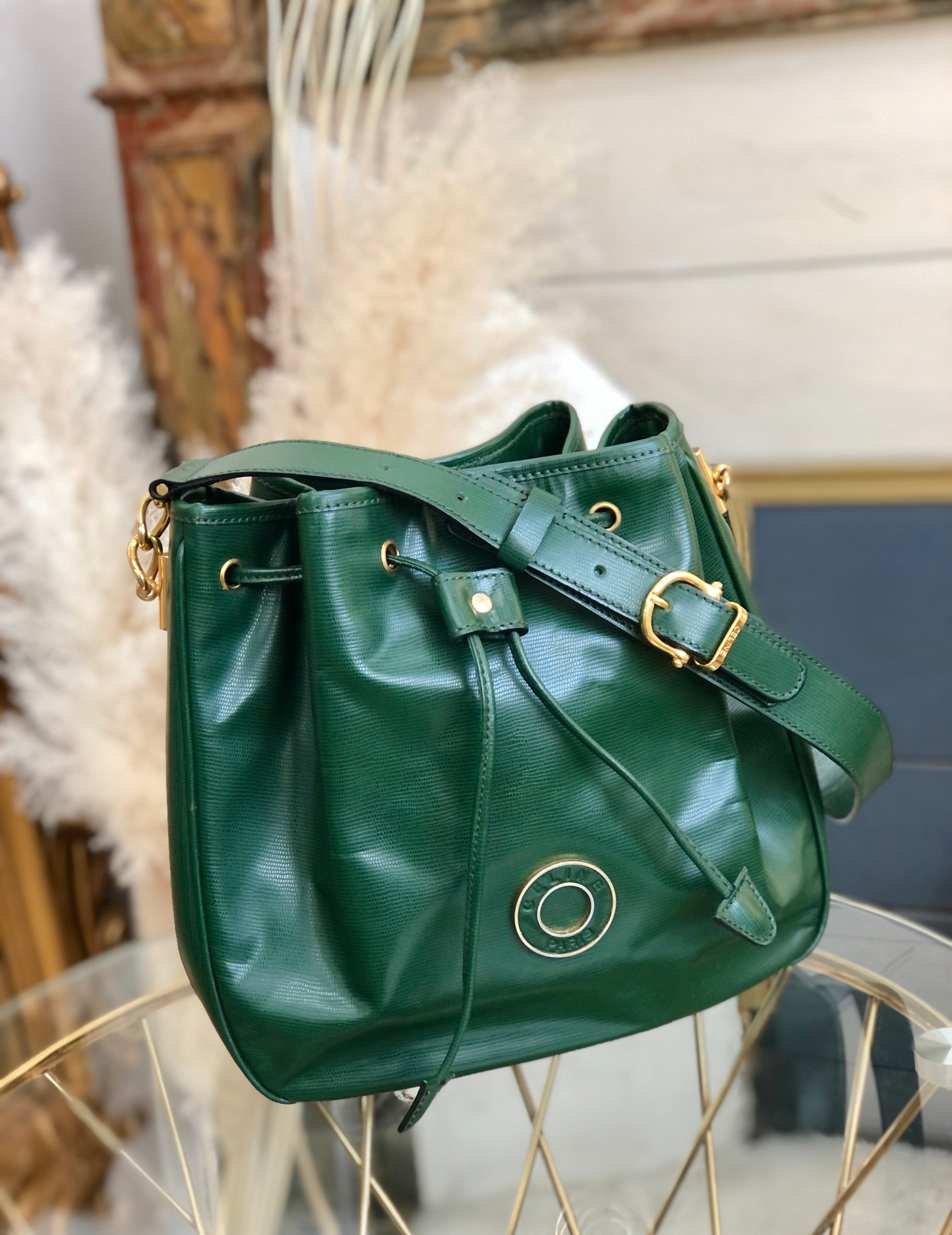 CELINE セリーヌ　サークルロゴ　エンボスレザー　ドローストリング　巾着　ショルダーバッグ　グリーン　vintage　ヴィンテージ　 オールドセリーヌ　cyrs2d | VintageShop solo powered by BASE