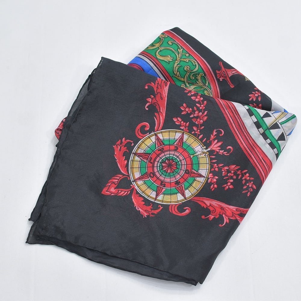 Used Silk Scarf シルクスカーフ 大判 時計 コンパス 航海モチーフ アート 総柄 レトロ 幾何学模様 クラシカル ヴィンテージ ビンテージ 古着 レディース ブラック