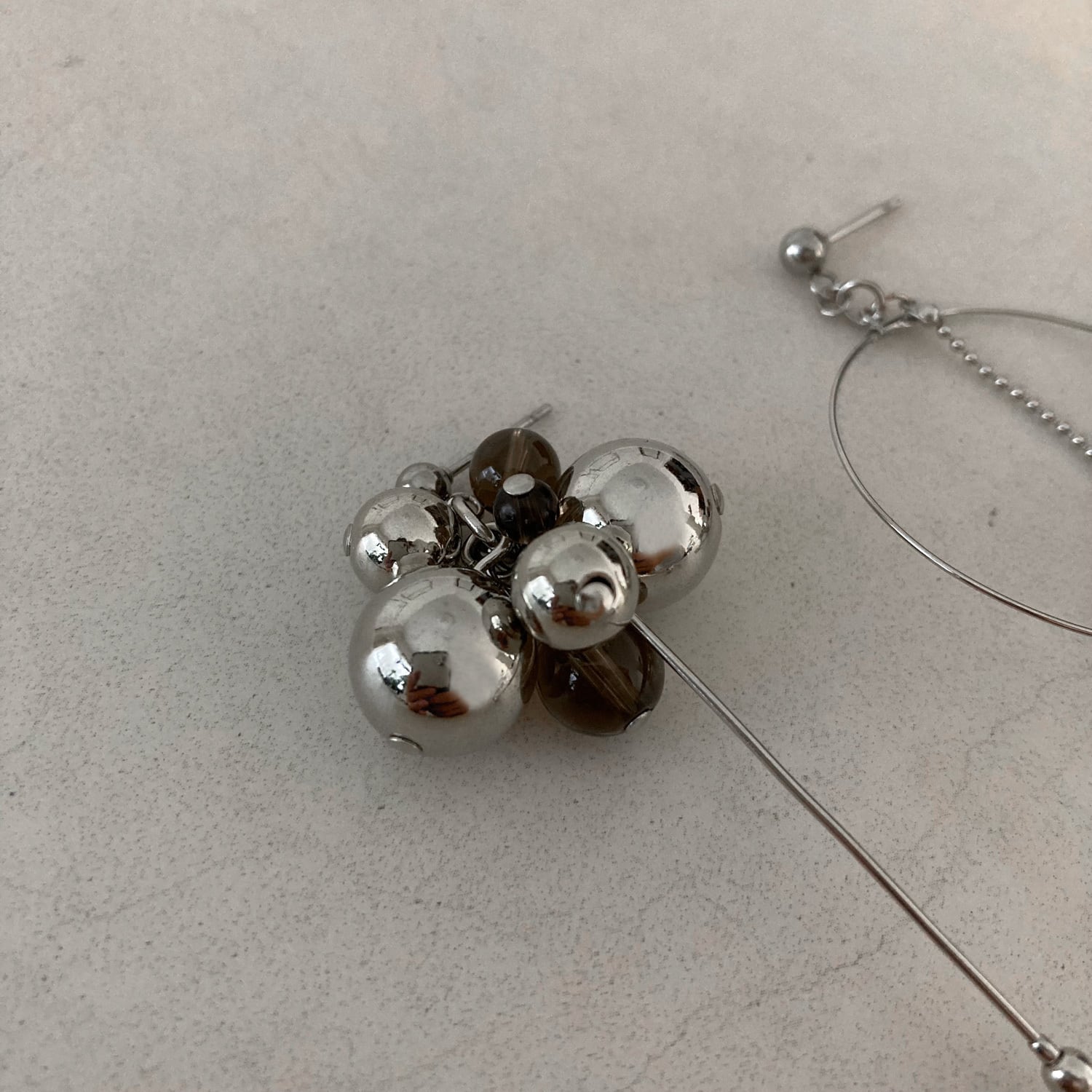 gravity (pierce / earring)