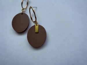 irregular gold × wood pierce/earring