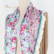 フラメンコ 衣装 ソニアジョーンズ SONIA JOHNES  シージョ  ピキージョ 花柄 フレコ フリル レース 水色 ピンク パープル 紫 トライアアングル 三角形 ピンク系 ブルー系 パープル系 ゴールド系 フラメンコドレス カラフル フリルデザイン おしゃれ 女性用 衣装 フォーマル イベント ダンス レトロ かわいい ステージ衣装 パーティ スカーフ ショール