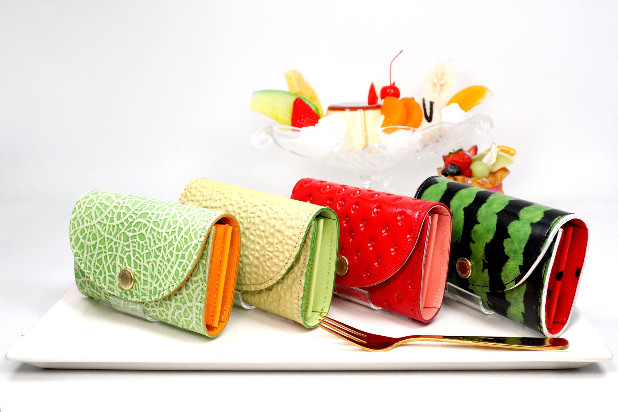 スイカなカードケース（牛革製名刺入れ） | EARL'S FAVOURITE