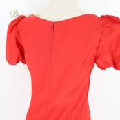 フラダンス 衣装 ワンピース ドレス レッド系 HulaKu 日本製 プルメリア柄 ハワイアンプリント 赤 白 ハワイアンダンス アロハ フラ ダンス レッスン 練習 レディース ホワイト系 華やか 鮮やか かわいい おしゃれ 上品 大人っぽい 半袖