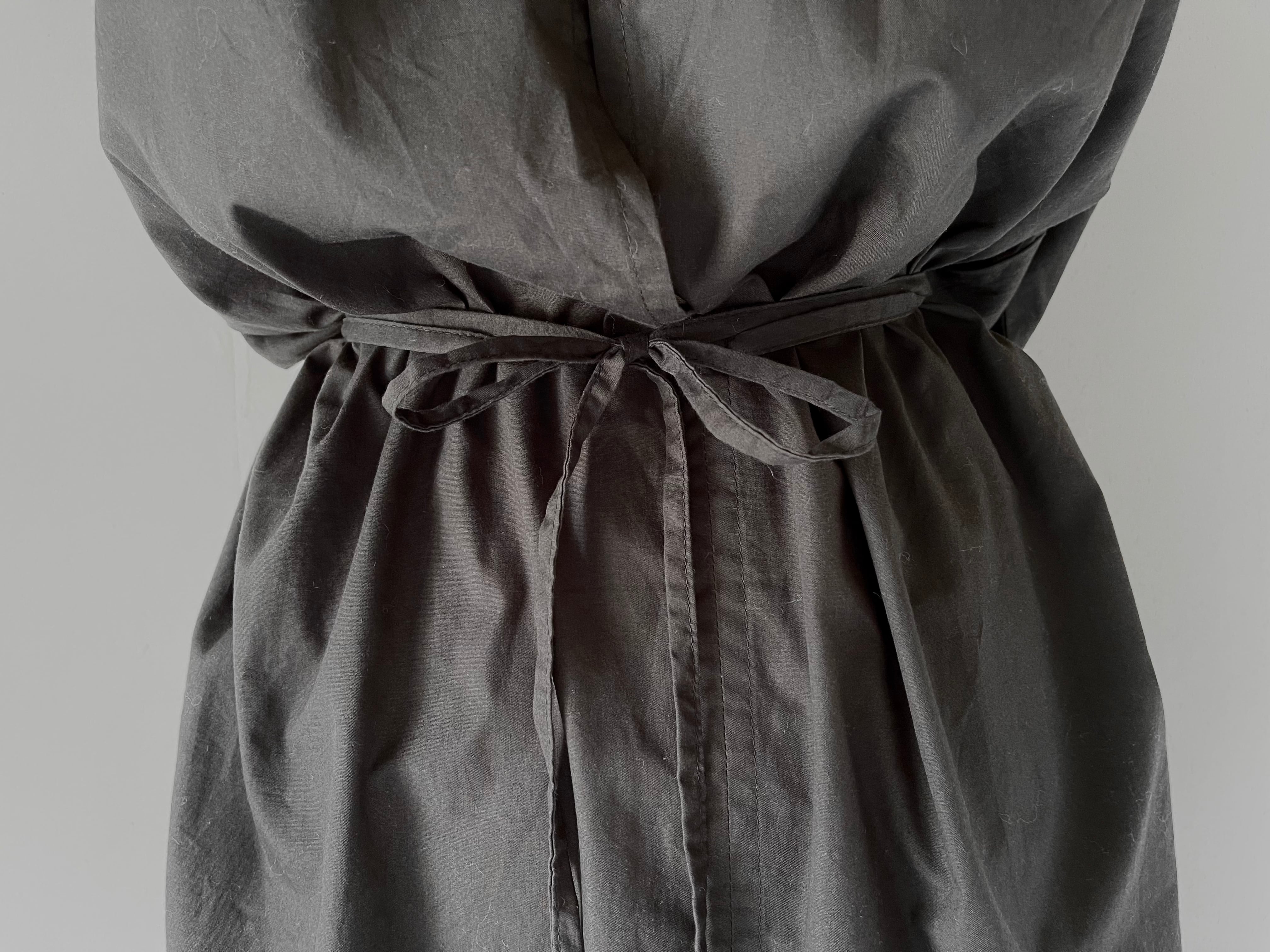 エプロンワンピース