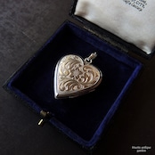 ヴィンテージジュエリー シルバー925 ハートロケット【忘れな草・アカンサス】