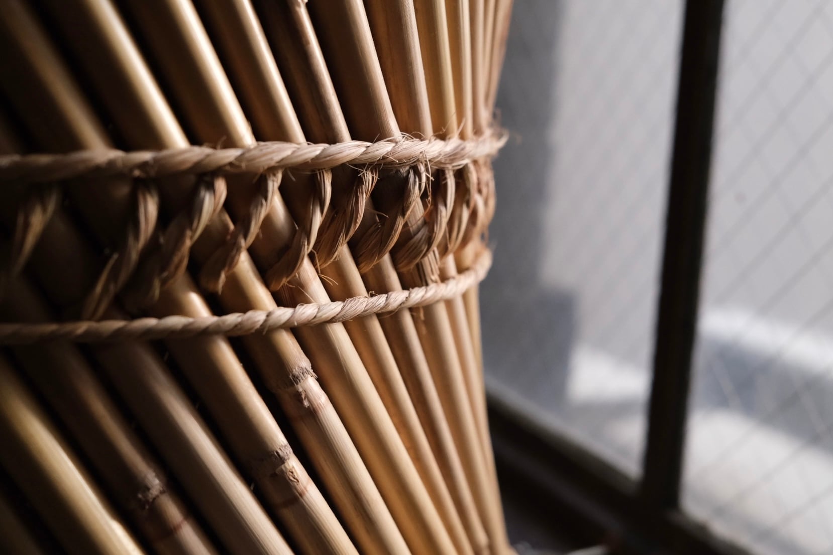 倉敷民藝館にも展示されている 「インドの民藝スツール」 大・小セット