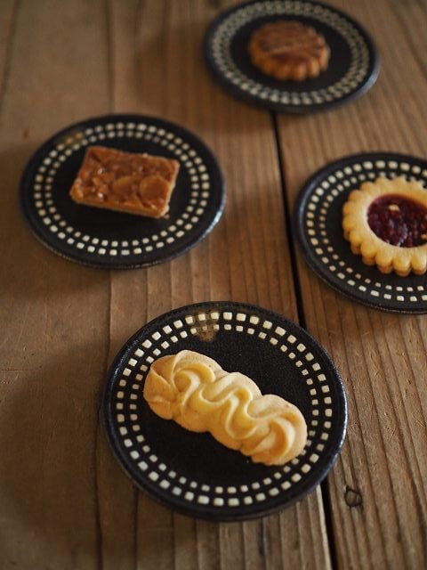 若林幸恵］ 31～34・35,36 大椀（内朱外黒）・大椀（本朱） | うつわshizen