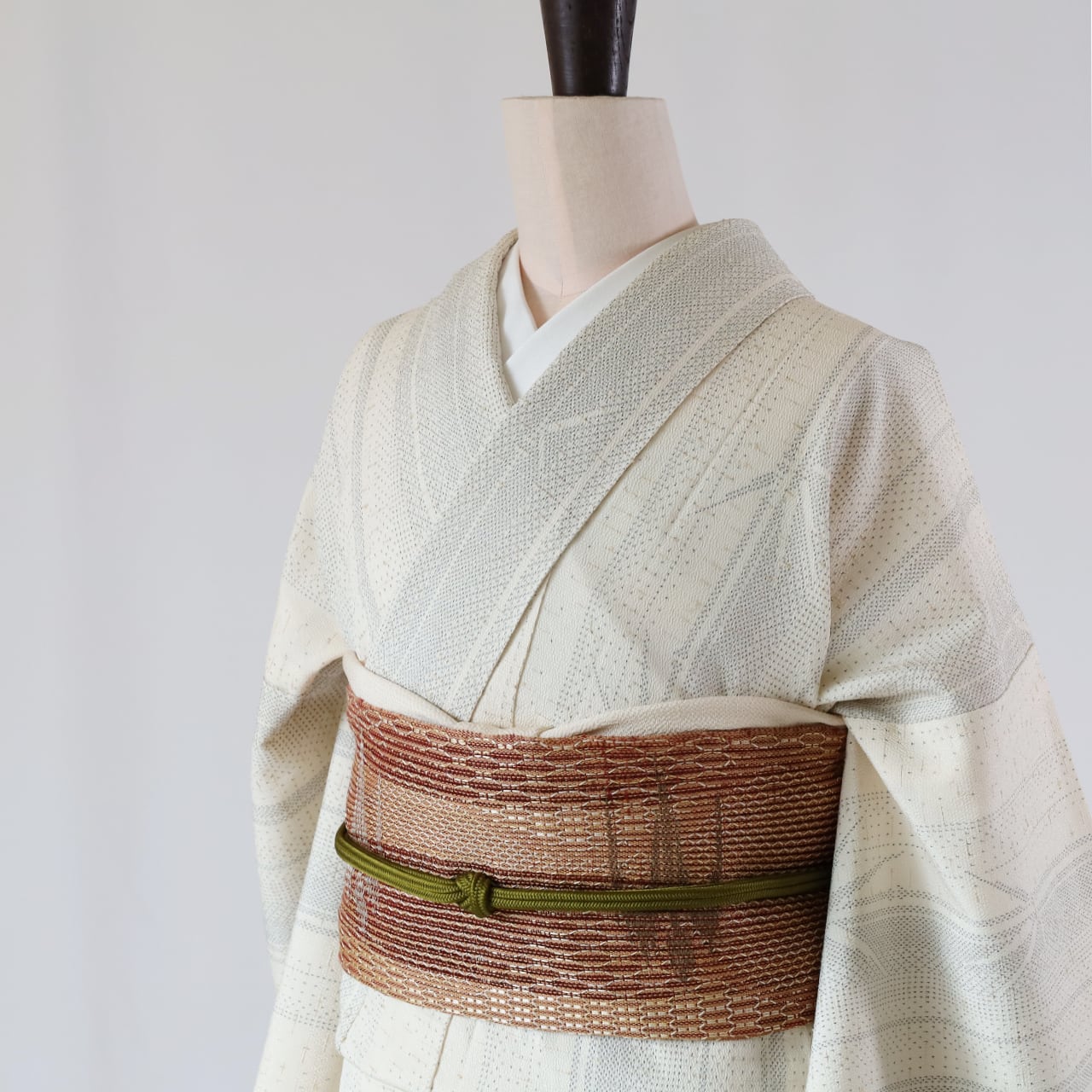 正絹　お召し　黒×墨色　蚊絣模様 ブラックフライデーセール】 【東郷織物】 高級手織り綿薩摩絣 160山