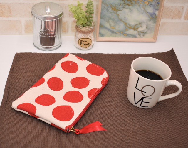 [JERI MARL] 制菌 抗菌 防臭 マスクケース ポーチ ドット柄 (レッド) 携帯用 工房 手作り 日本製 エコパッケージ MX-0009-137