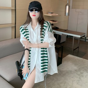 トップス レディース 送料無料 ブラウス シャツ 襟付き スタンダードカラー Vネック 長袖 ロングスリーブ ワイド ゆったり ゆる 大きめ 楽ちん ホワイト グリーン ボーダー レイヤード フェミニン とろみ感 こなれ感 上品 エレガント シンプル 爽やか 清潔感 フレッシュ クール きれいめ 大人女子 大人可愛い かわいい おしゃれ お洒落 モダン マニッシュ シック カジュアル ラフ 春服 夏服 秋服 冬服 縞模様 楽ちん おでかけ デート オフィス ビジネス OL 通勤 普段使い 重ね着 着回し