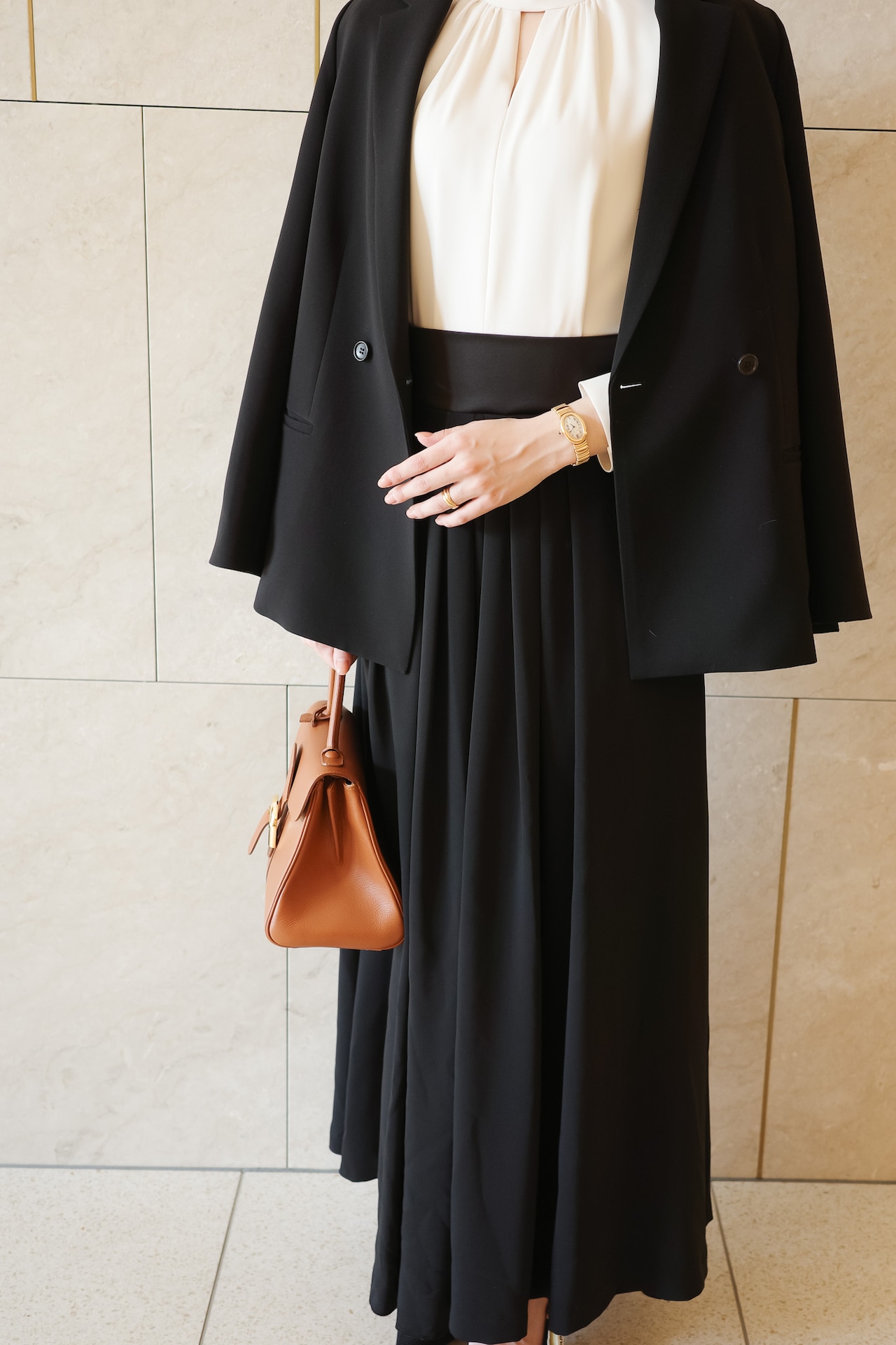 カルティエ ベニュワール SM ゴールド