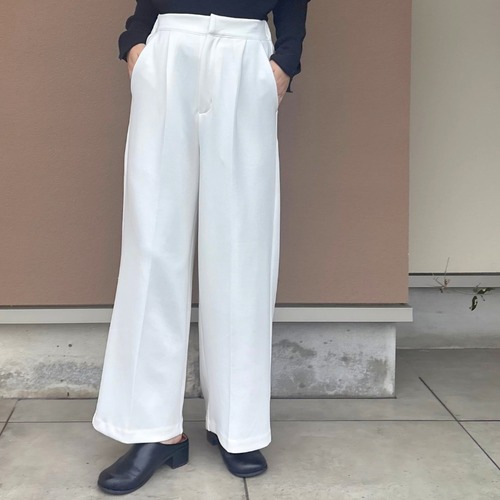 【 CYNICAL 】ダンボールニットタックワイドパンツ