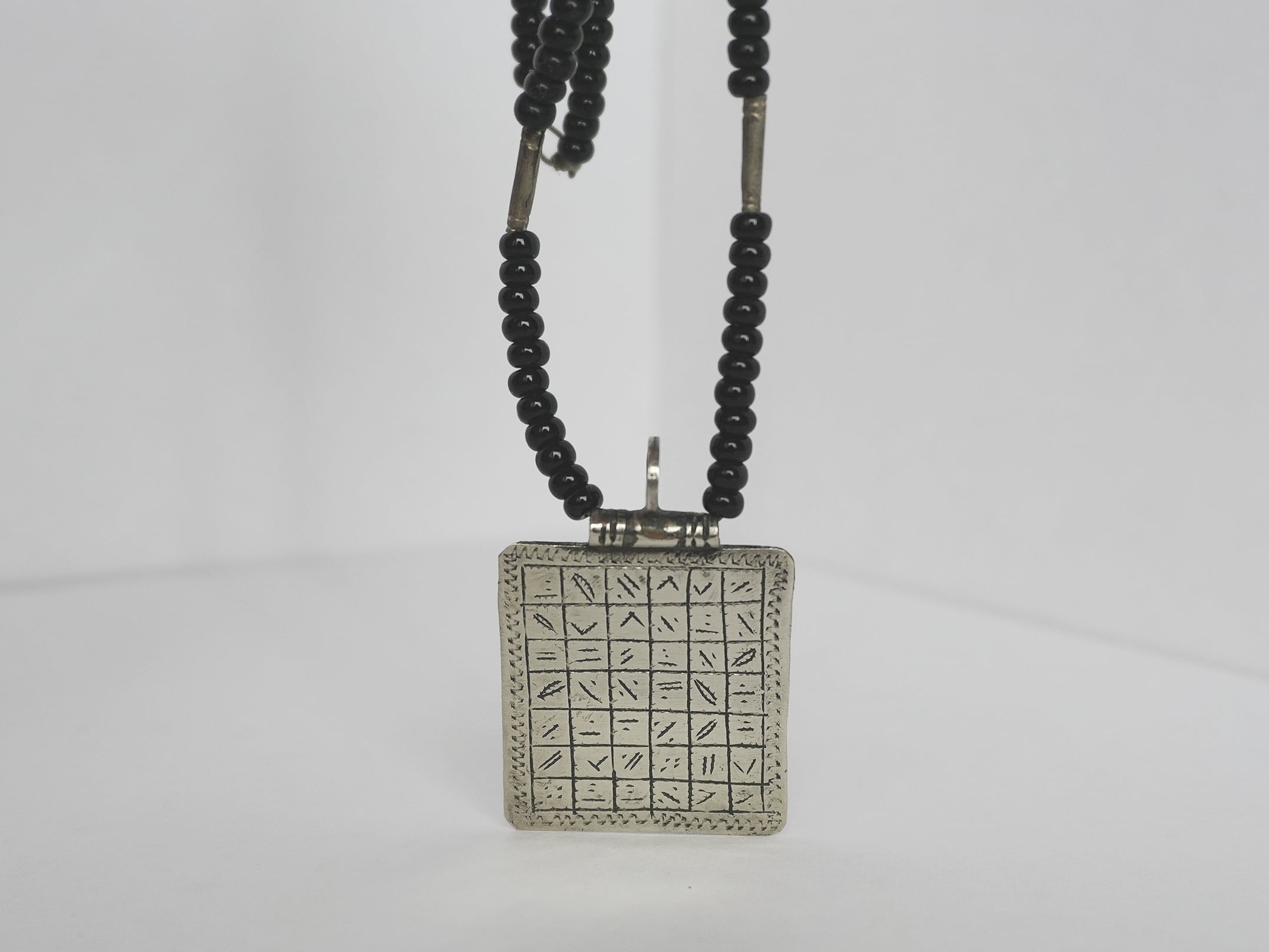 トゥアレグ族　ネックレス　ペンダント　アンティーク　スペシャル トゥアレグ族 ネックレス ペンダント アンティーク スペシャル