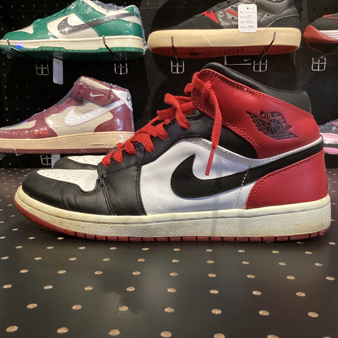 Nike Air Jordan 1 