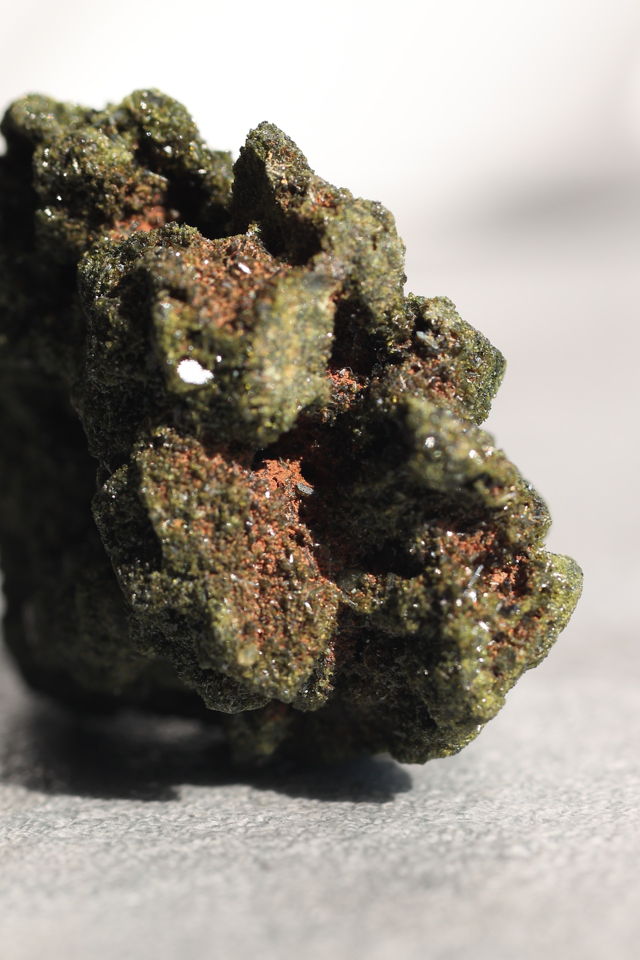 エピドート「山のカケラ」Epidote|天然石 原石 鉱物 パワーストーン | EP-I-001