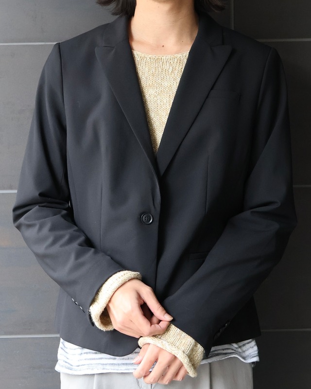 "Banana Republic" peaked lapel 1B single tailored jacket