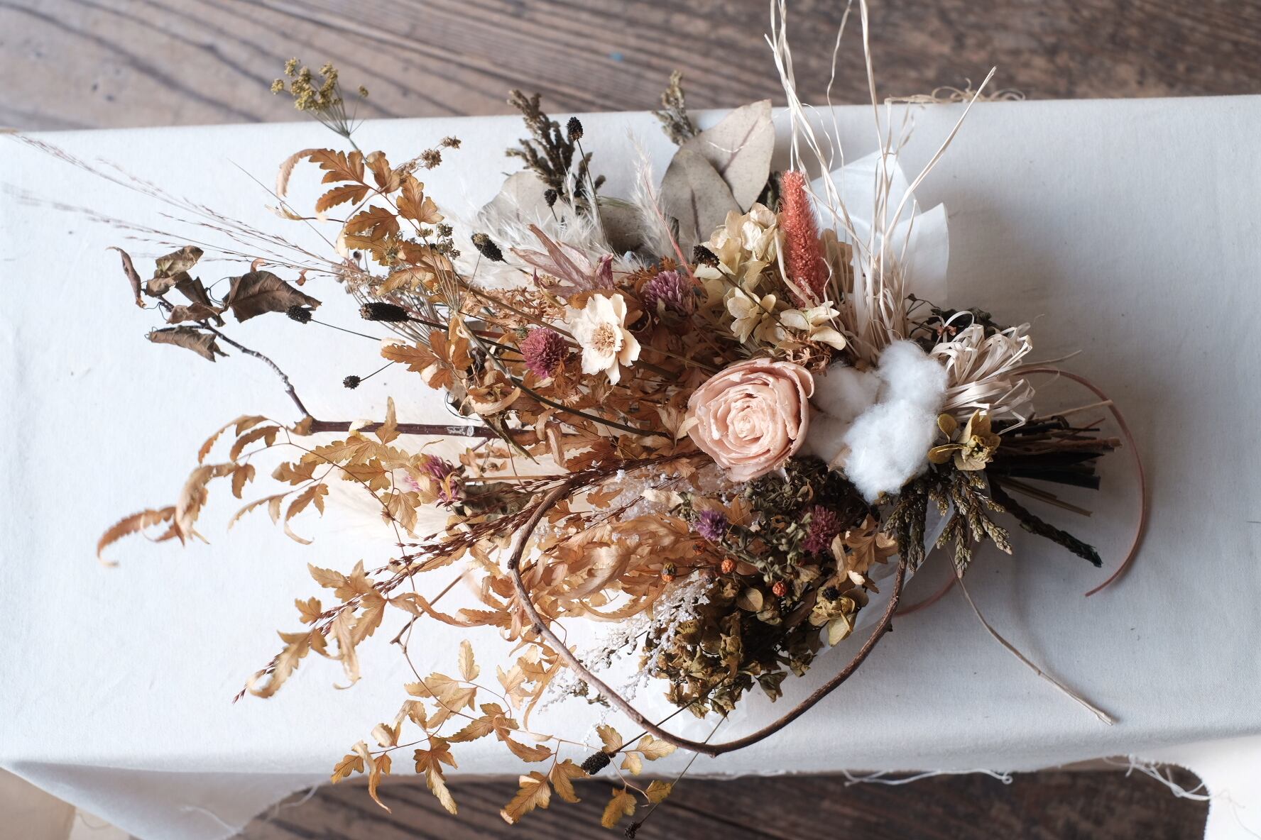 パンパスグラスの横型スワッグ | flower atelier Sai Sai Ka