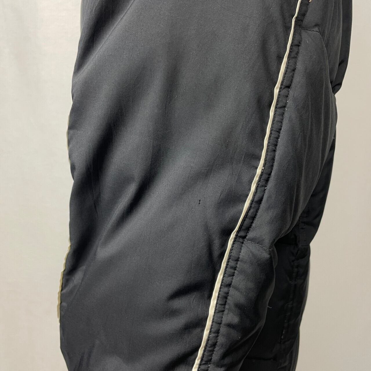 FILA フィラ ダウンジャケット メンズ2XL相当 古着 切り替えデザイン