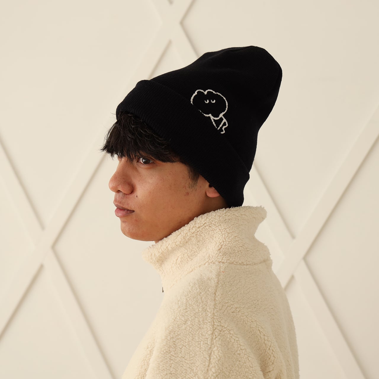 眠りウサのニット帽 / ブラック (MK-417) | もくもくちゃん公式