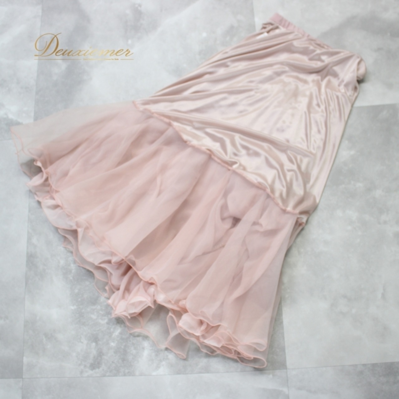 社交ダンス 衣装 スタンダード 上下セット ツーピース レッスンウェア パーティ衣装 Roger 花柄 レース くすみピンク系 シンプル 華やか フェミニン ダンスウェア スカート トップス 花柄 レース素材 ラインストーン 伸縮性 上品 パーティ用 レッスン用 ギャザー ゴムウエスト おしゃれ セットアップ