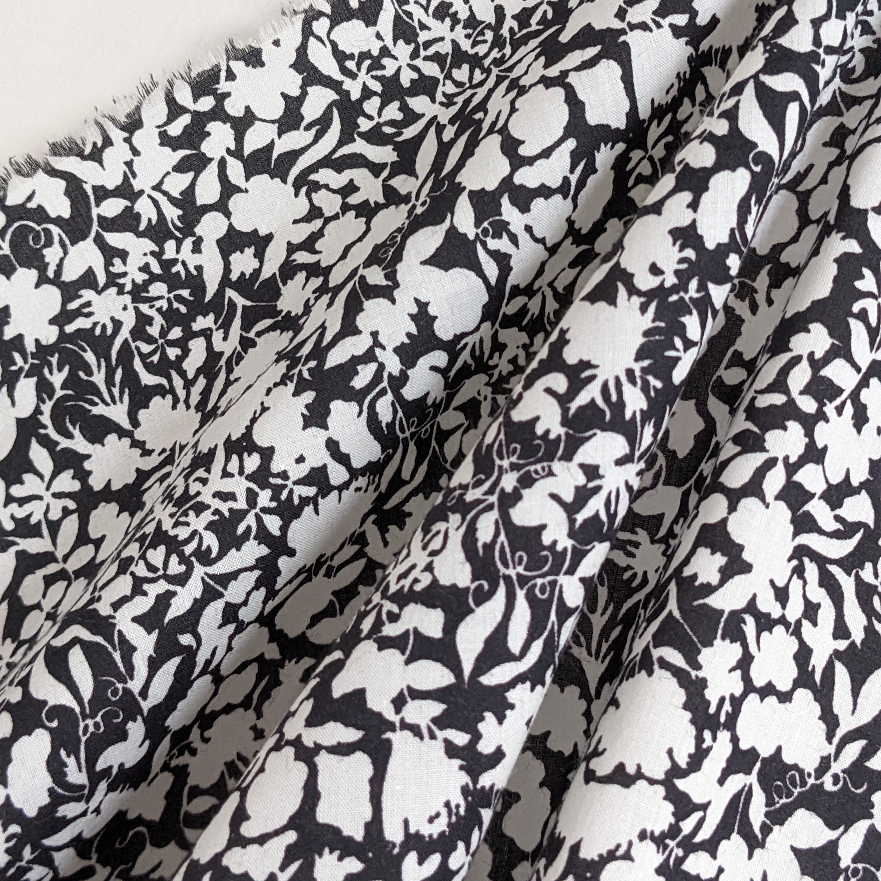 ◇輸入 リバティ LIBERTY タナローン Monochrome Meadow モノクローム