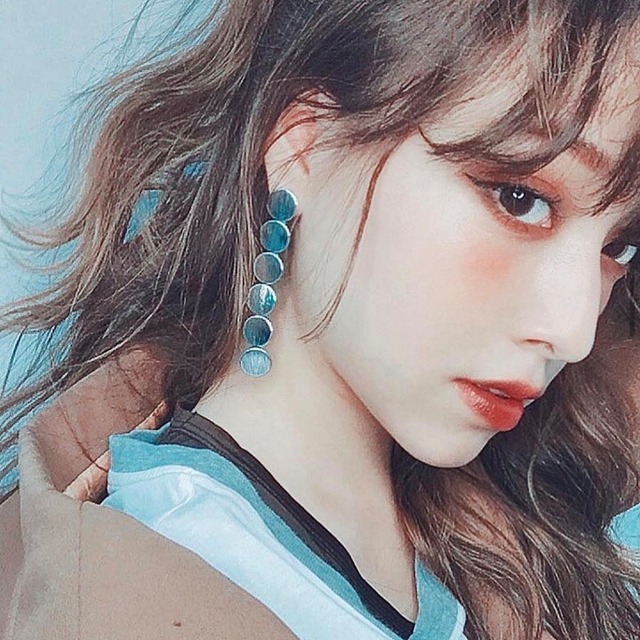 Circle-Line Long Pierce