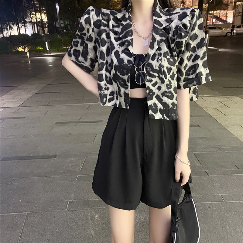 ヒョウ柄の小さなスーツの女性の夏の薄いショールアイスシルクアウター半袖ジャケット2020新しいトップ ブラックストロベリース79679313068