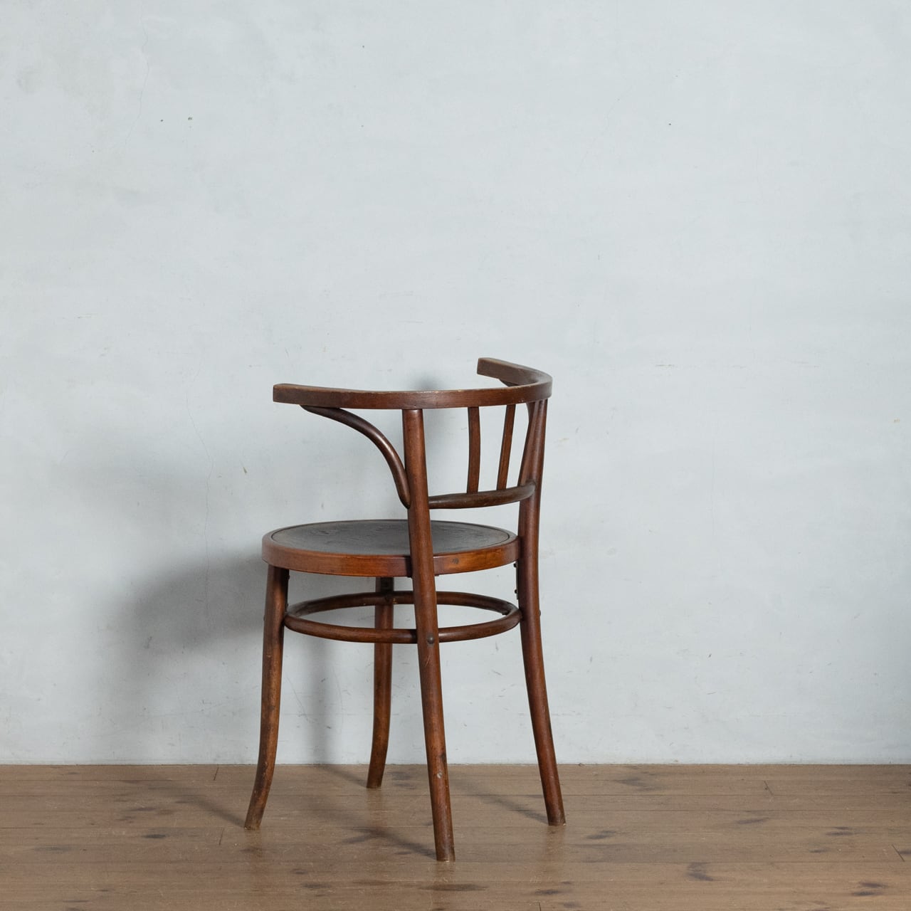 Bentwood Arm Chair / ベントウッド アームチェア〈ダイニング Bentwood Arm Chair / ベントウッド アームチェア〈ダイニング