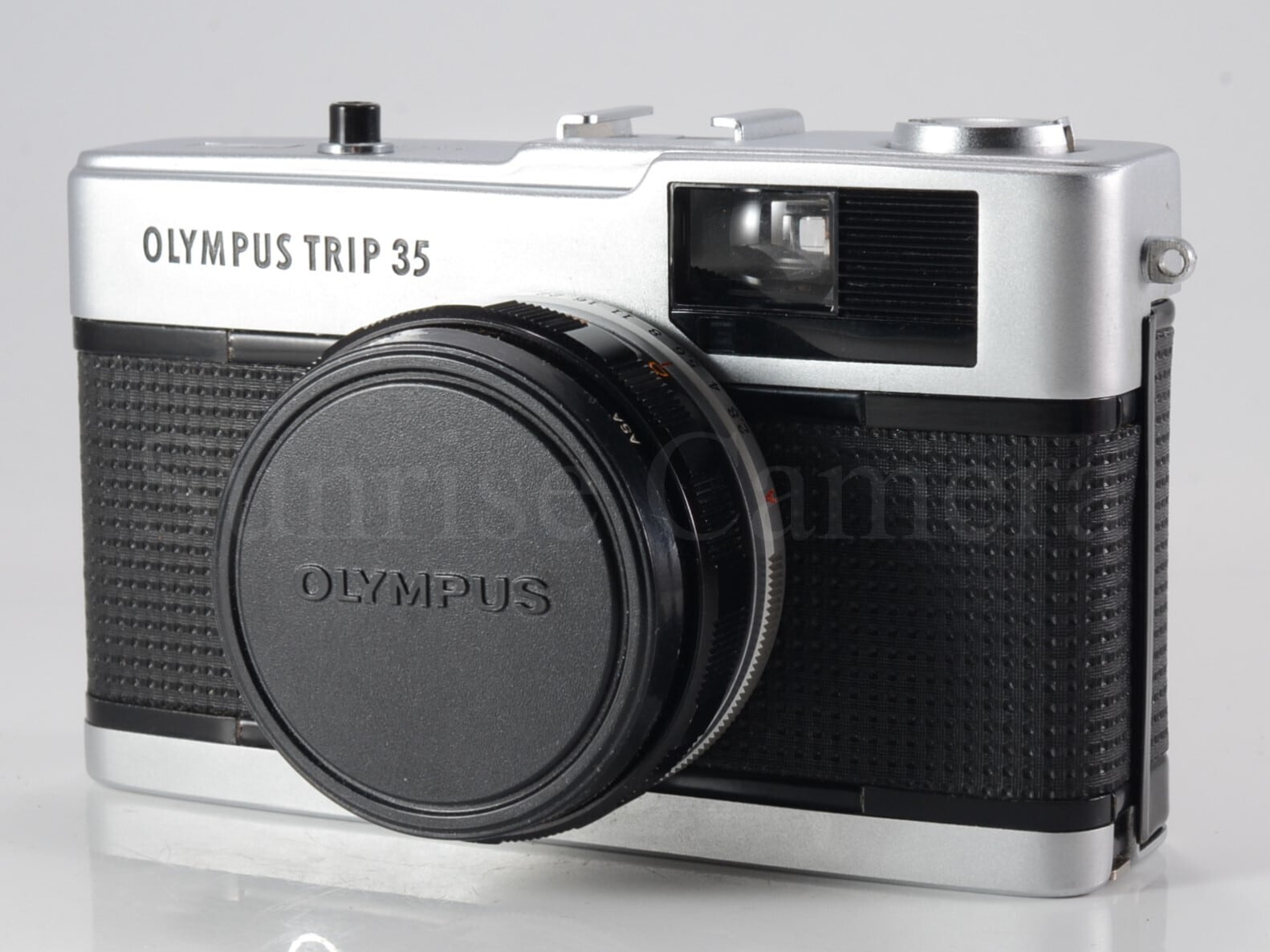 中古】OLYMPUS TRIP35 / D.Zuiko 40mm F2.8 ネガフィルム付 オリンパス