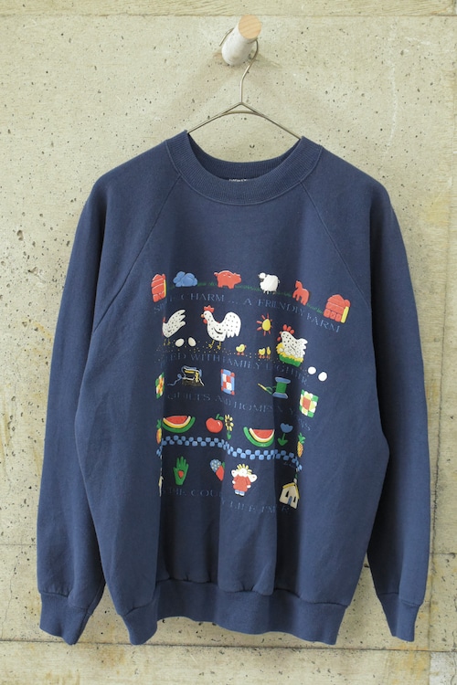 Puffy pattern sweatshirt