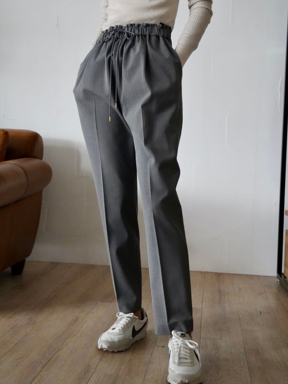 【SALE】62. ANGELINA(アンジェリーナ) パンツ グレー