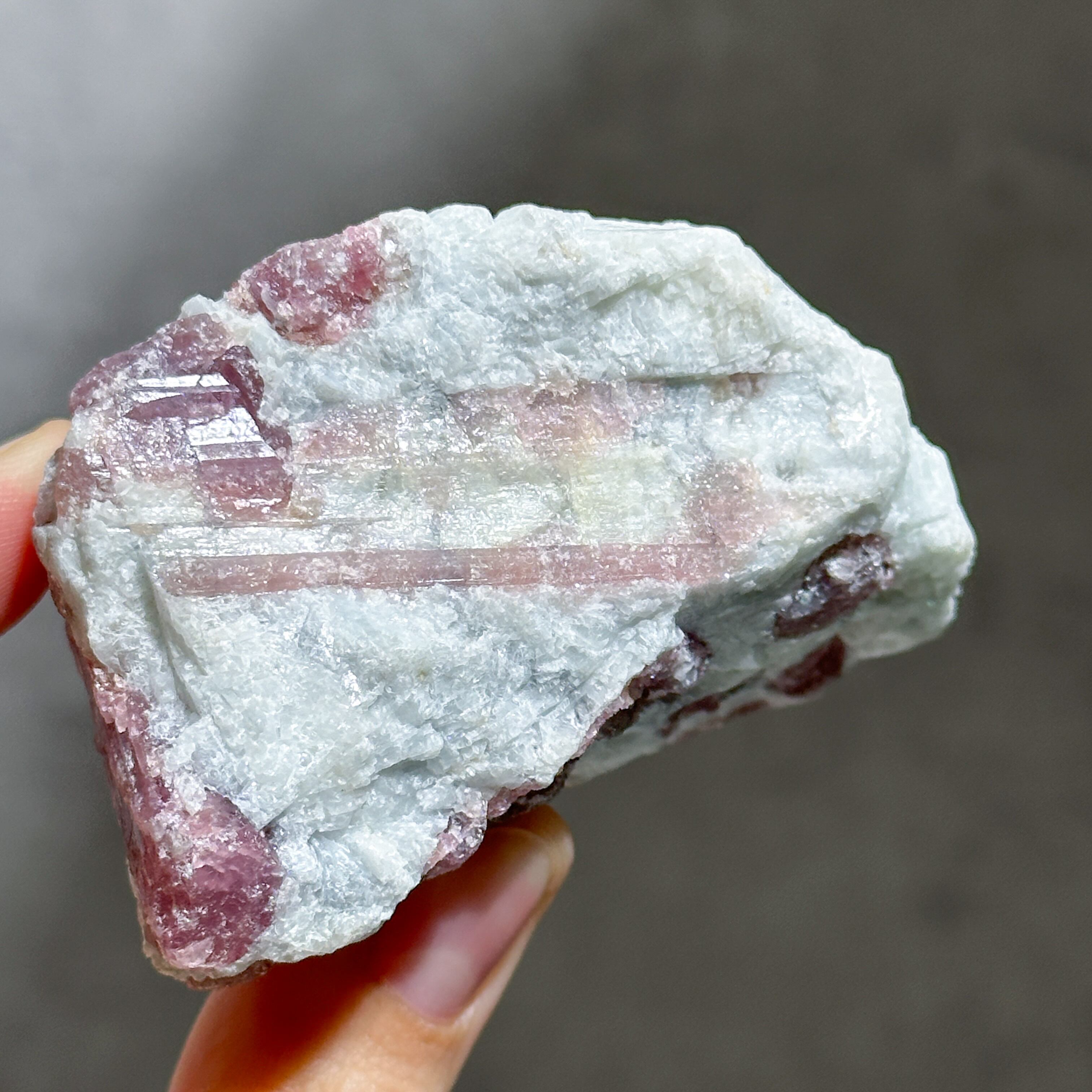 ピンクトルマリン 原石04◇Pink Tourmaline◇天然石・鉱石