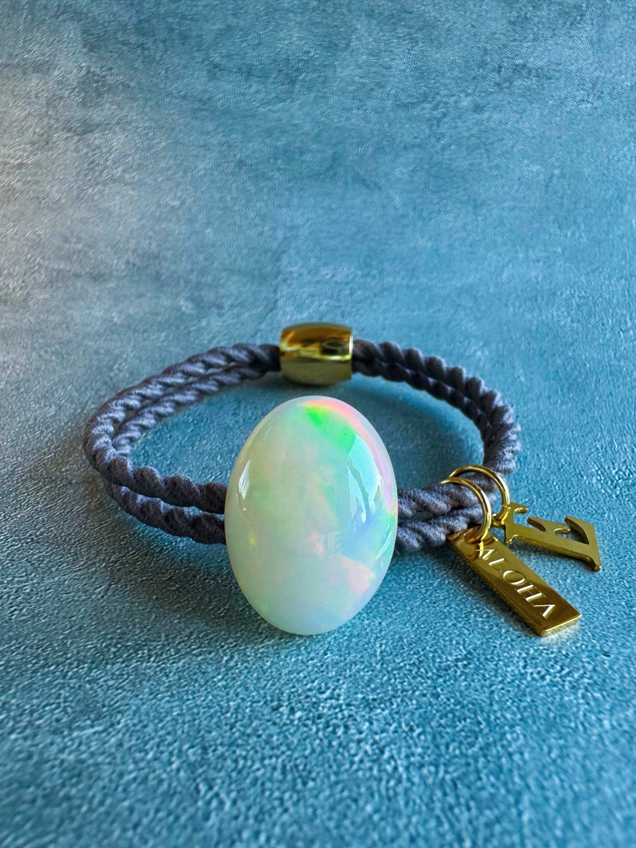 ”オーストラリア産”AAArank opal Opalite hair accessory（AAAランクオパール天然石ヘアゴム)