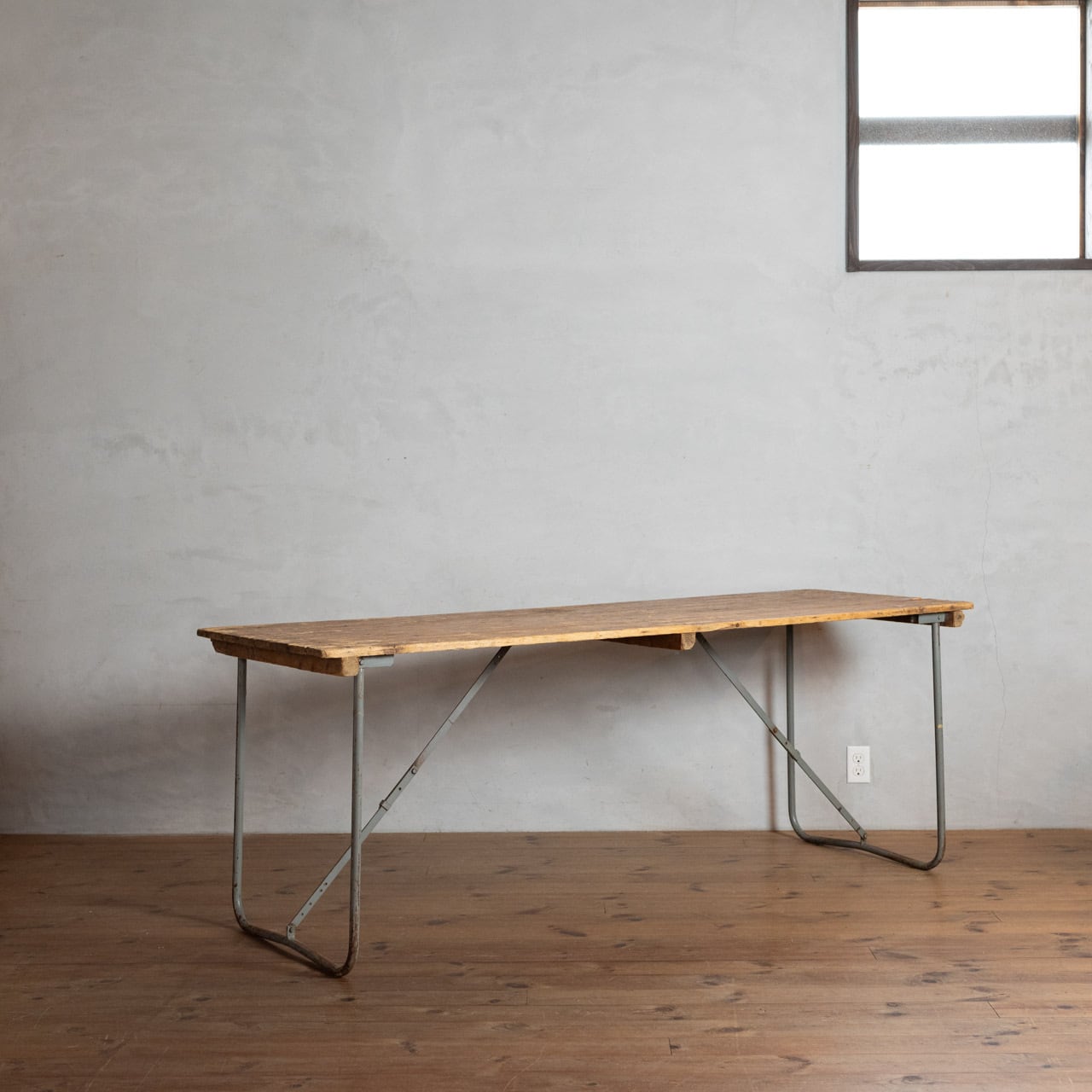 Folding Table / フォールディング テーブル 〈ダイニングテーブル・作業台・キャンプ・アウトドア・アンティーク・ヴィンテージ〉113059