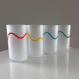 80s wavy frost tall glass