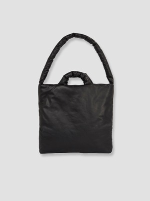 KASSL EDITOINS　Bag Pillow medium oil　Black　B0210