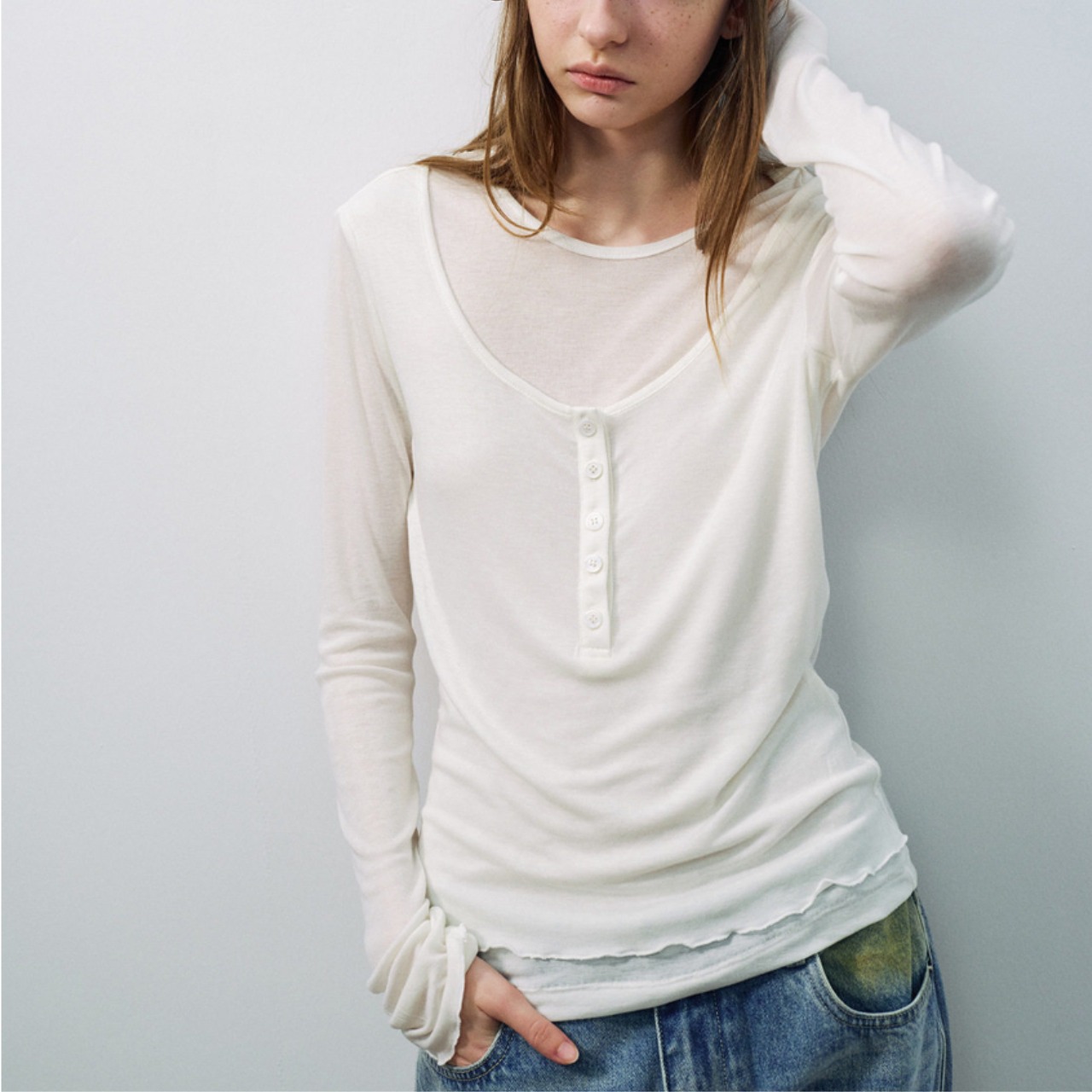 Épure Sheer Henley Top F0576