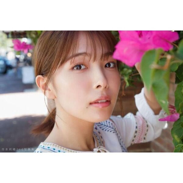寺本莉緒写真集 RIO | 本屋 夢幻 写真集 雑誌