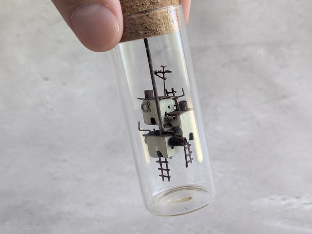 錆びれた町の小さな家