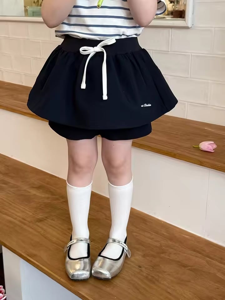 ロゴ刺繍ネイビーススカパン