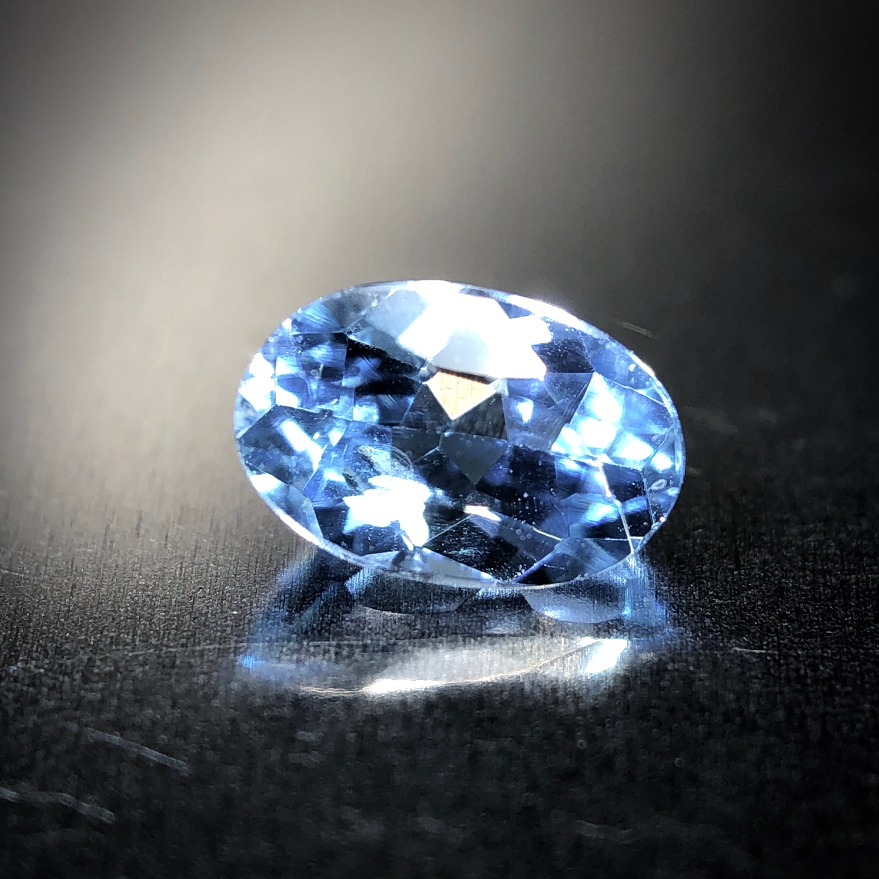 魅惑のサンタマリアカラー 0.33ct 天然アクアマリン | Frederick's