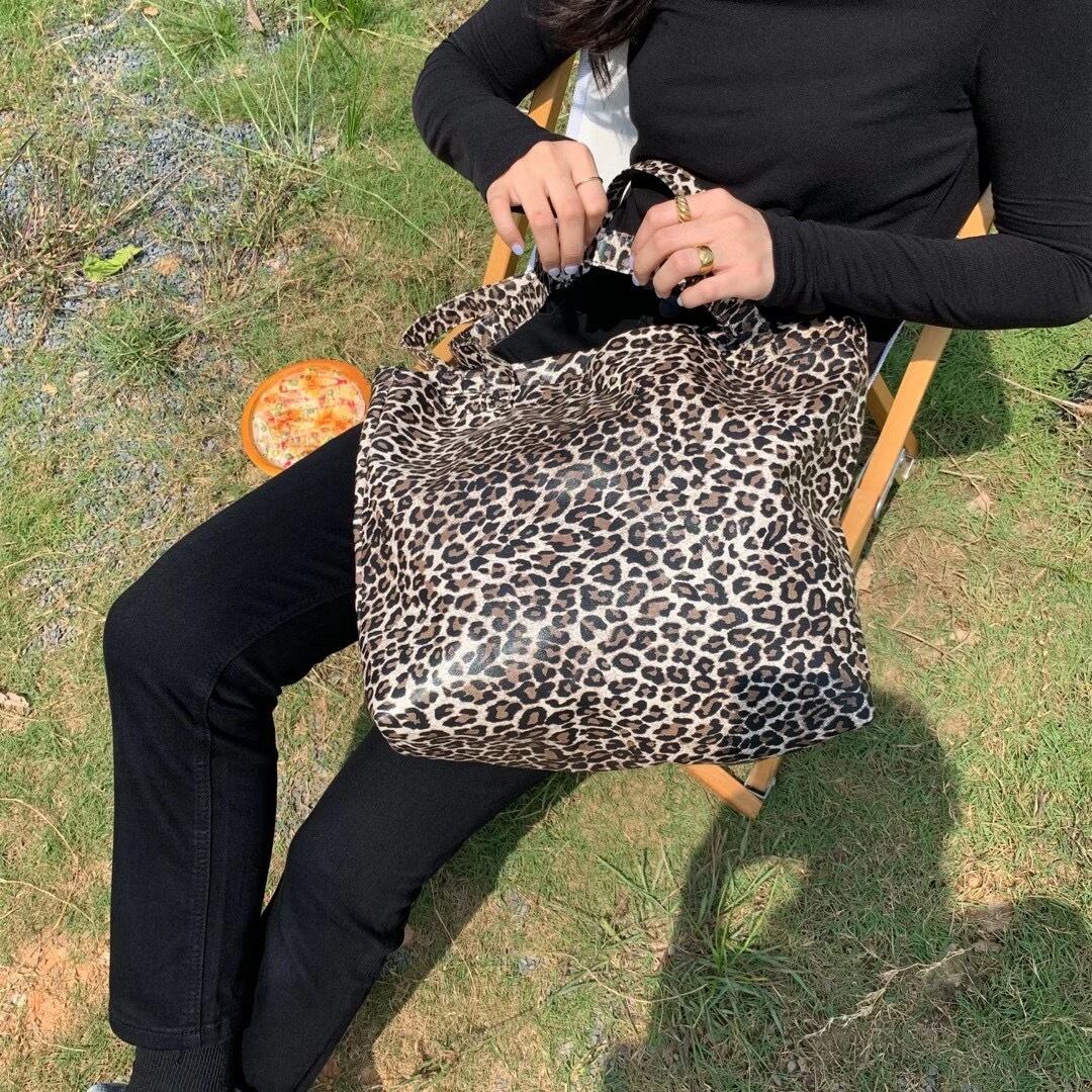 レオパードトートバッグ