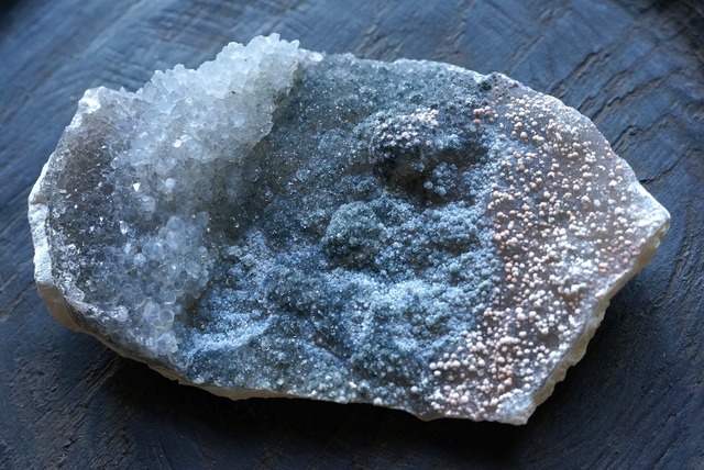 フラワーアメジスト 4 Amethyst Flower