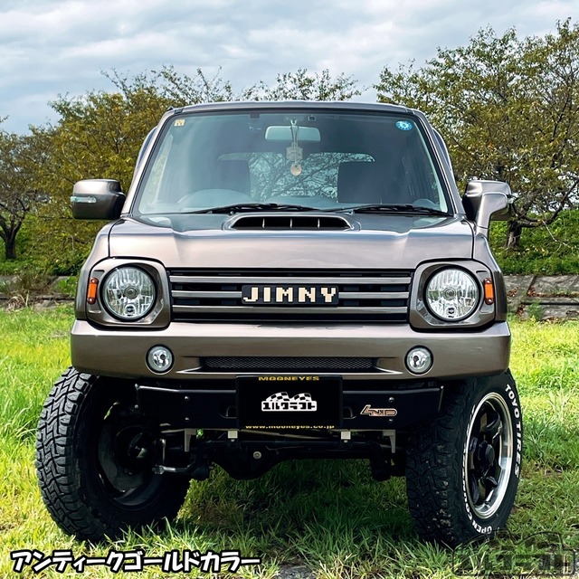 ジムニードットグリルエンブレム（ビッグサイズ）