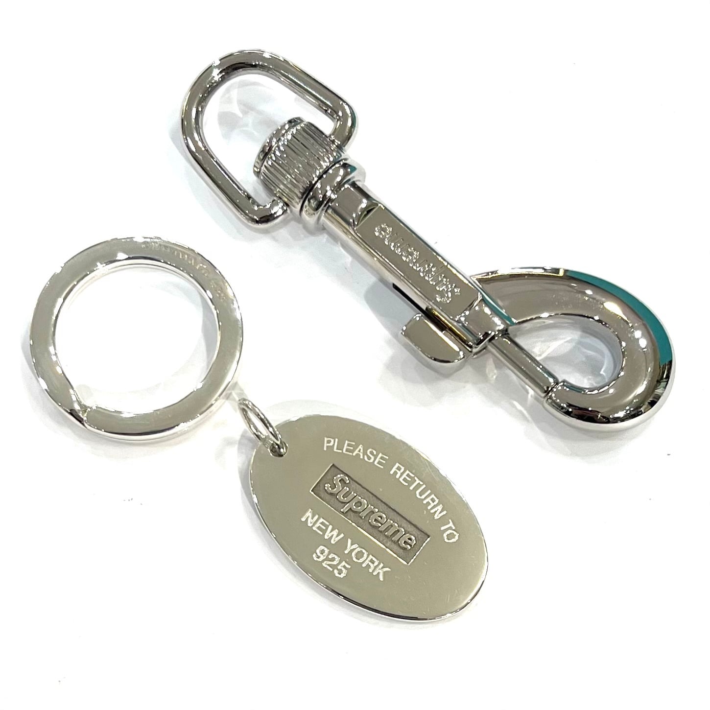 TIFFANY & Co. × Supreme】T2797 Return to Tiffany® オーバルタグ
