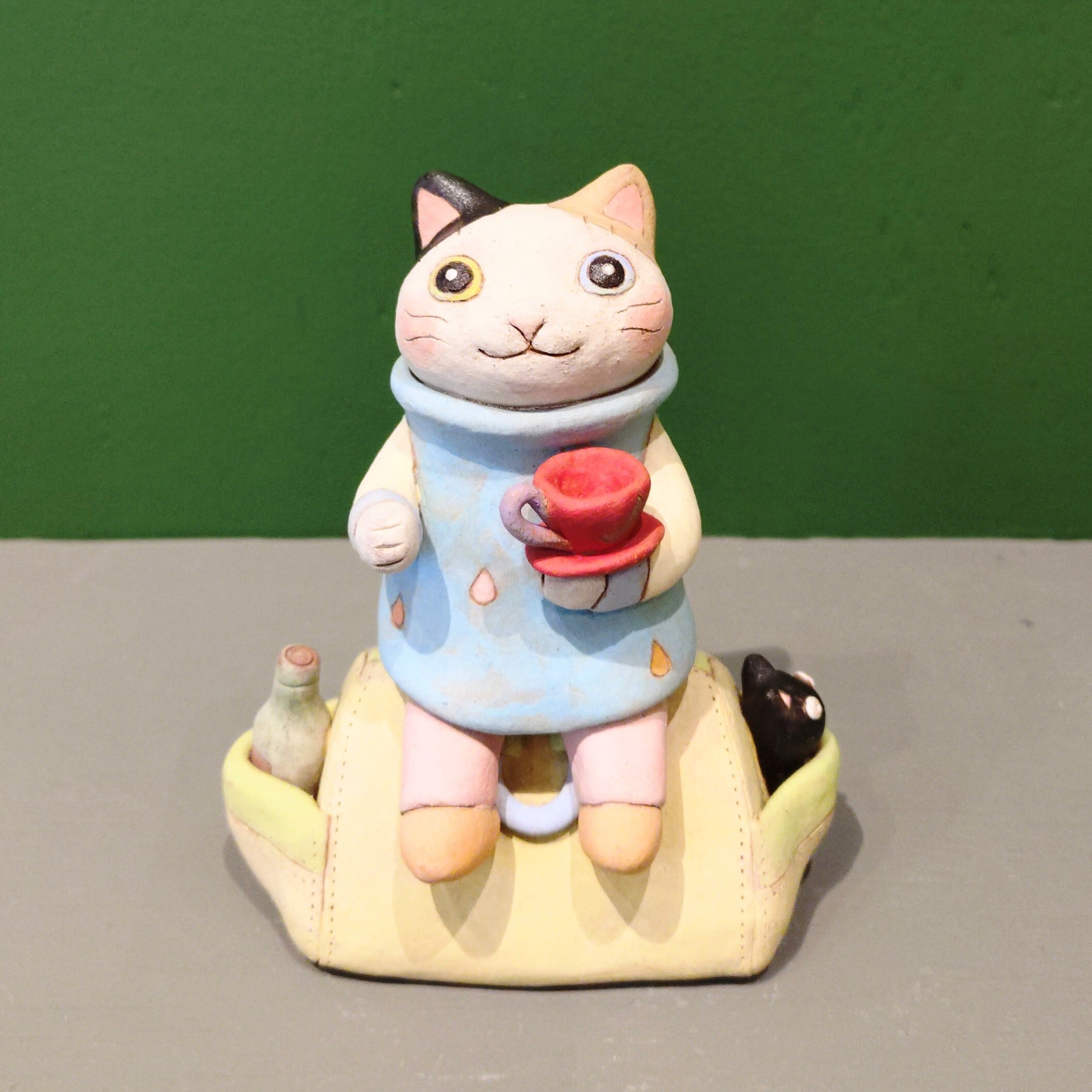 月魚ひろこ | HOW HOUSE